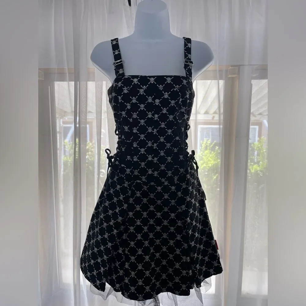 Tripp Skull and Cross Bones Print Dress - Picture 7 of 9